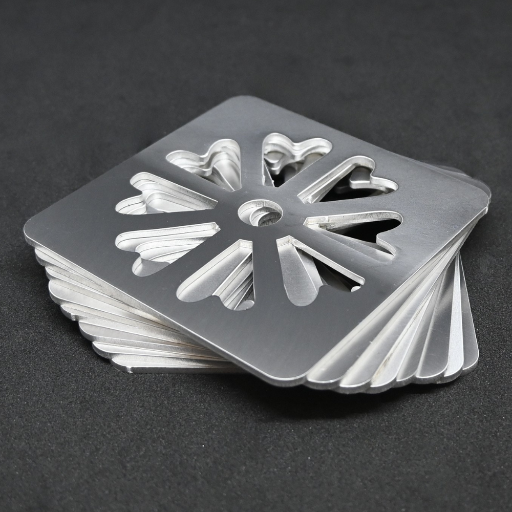 Premium Metal Coasters - Daisy Medallion (8 Pack)