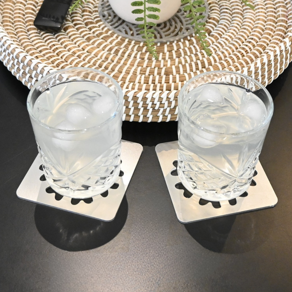 Premium Metal Coasters - Daisy Medallion (8 Pack)